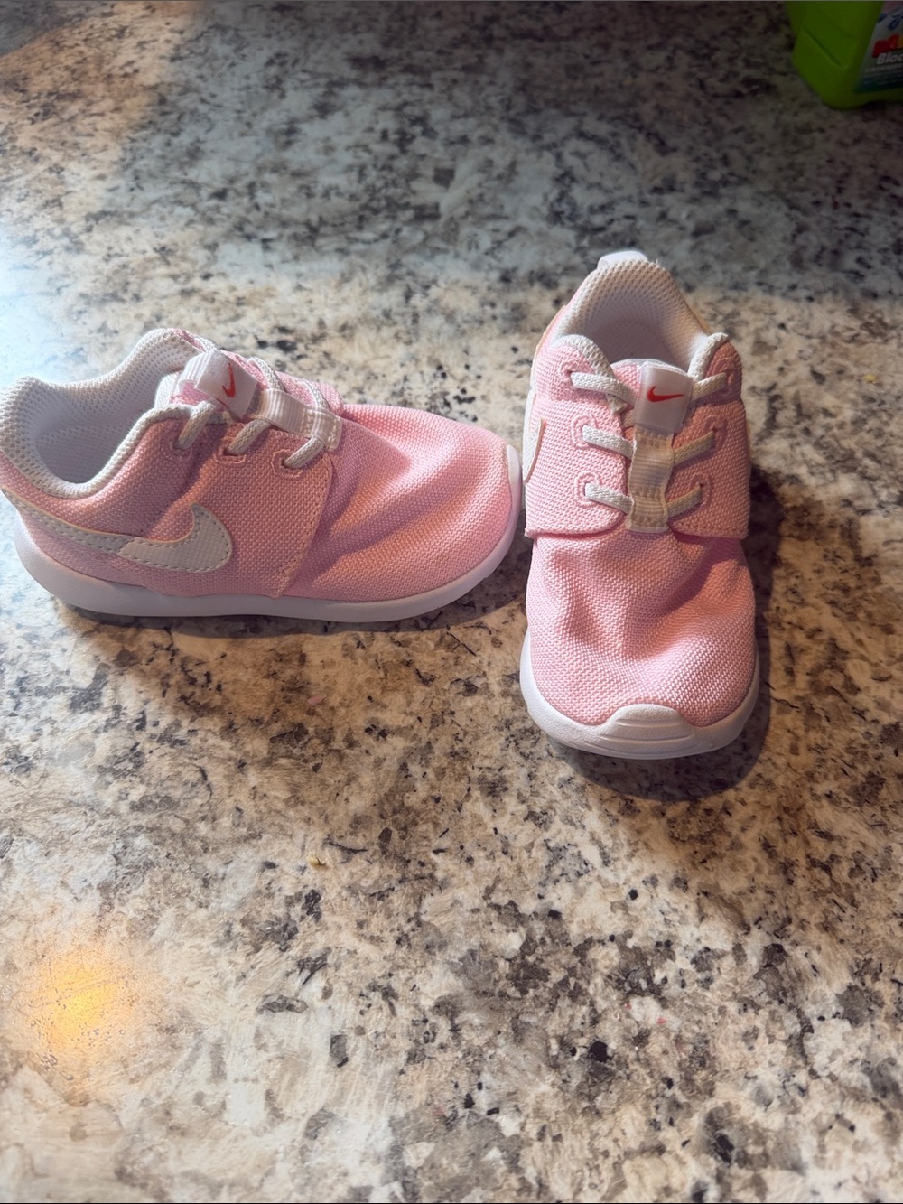 Nike Kids' Pink Lightweight Trainer Sneakers